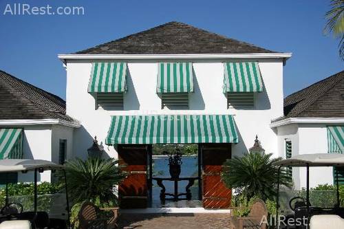 Round Hill Hotel & Villas 17